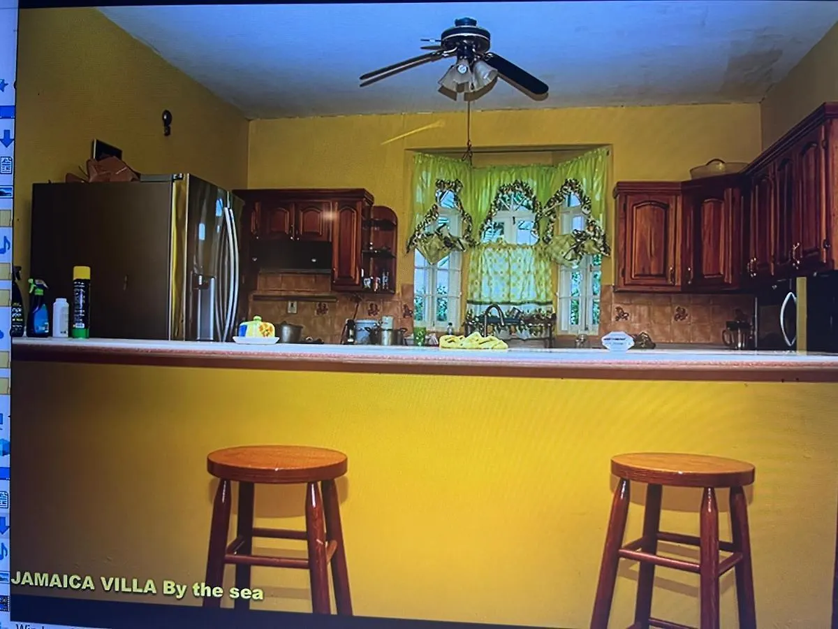 Jamaica Villa By The Sea St Mary Homestay